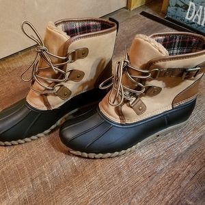 Duck Boots